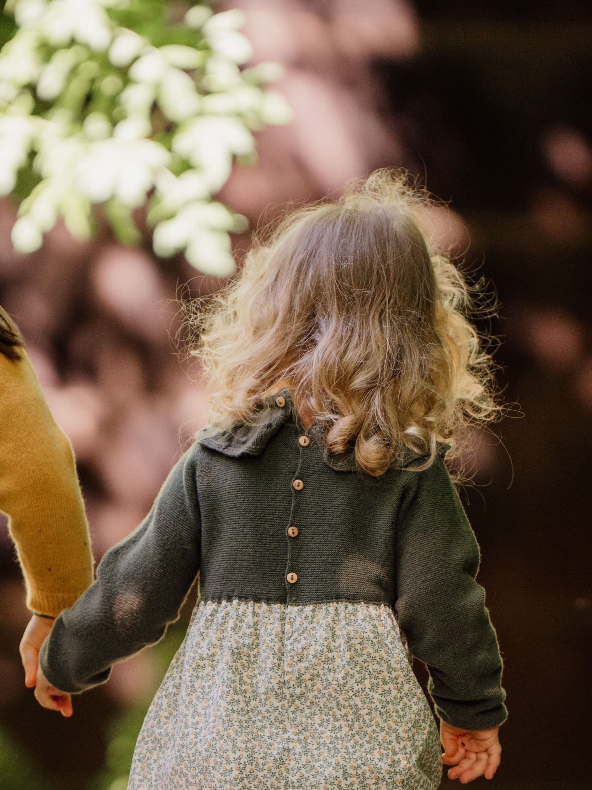 Wedoble Geblümtes Langarmkleid | GESCHICHTEN EINES VERZAUBERTEN WALDES