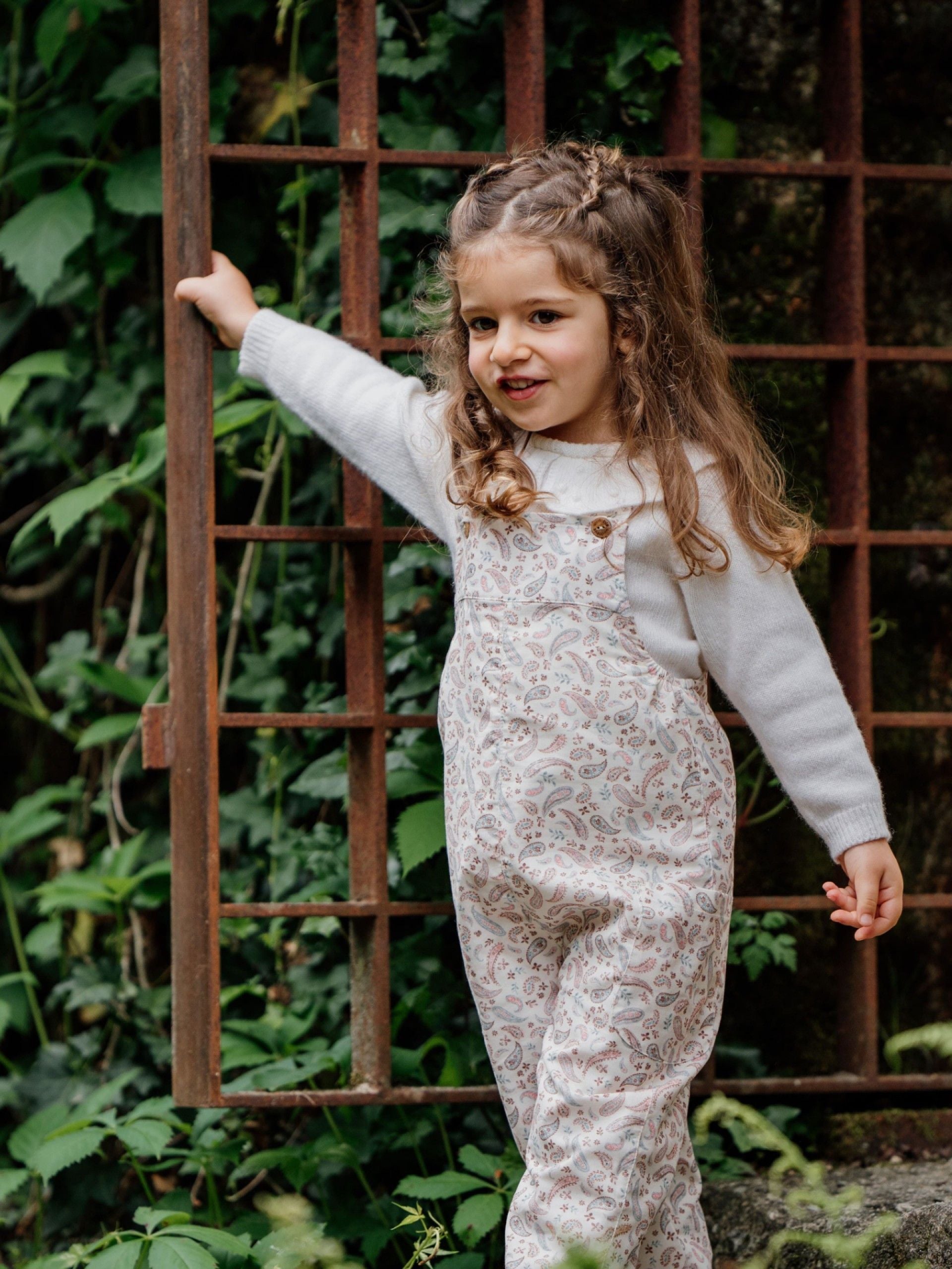 Wedoble Bedruckte Cornucopia-Latzhose | WINTERLIEBE