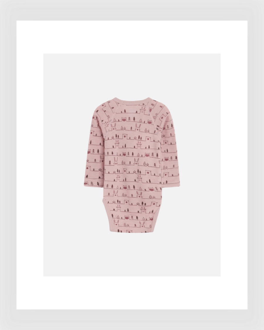 Hust and Claire Body Bia