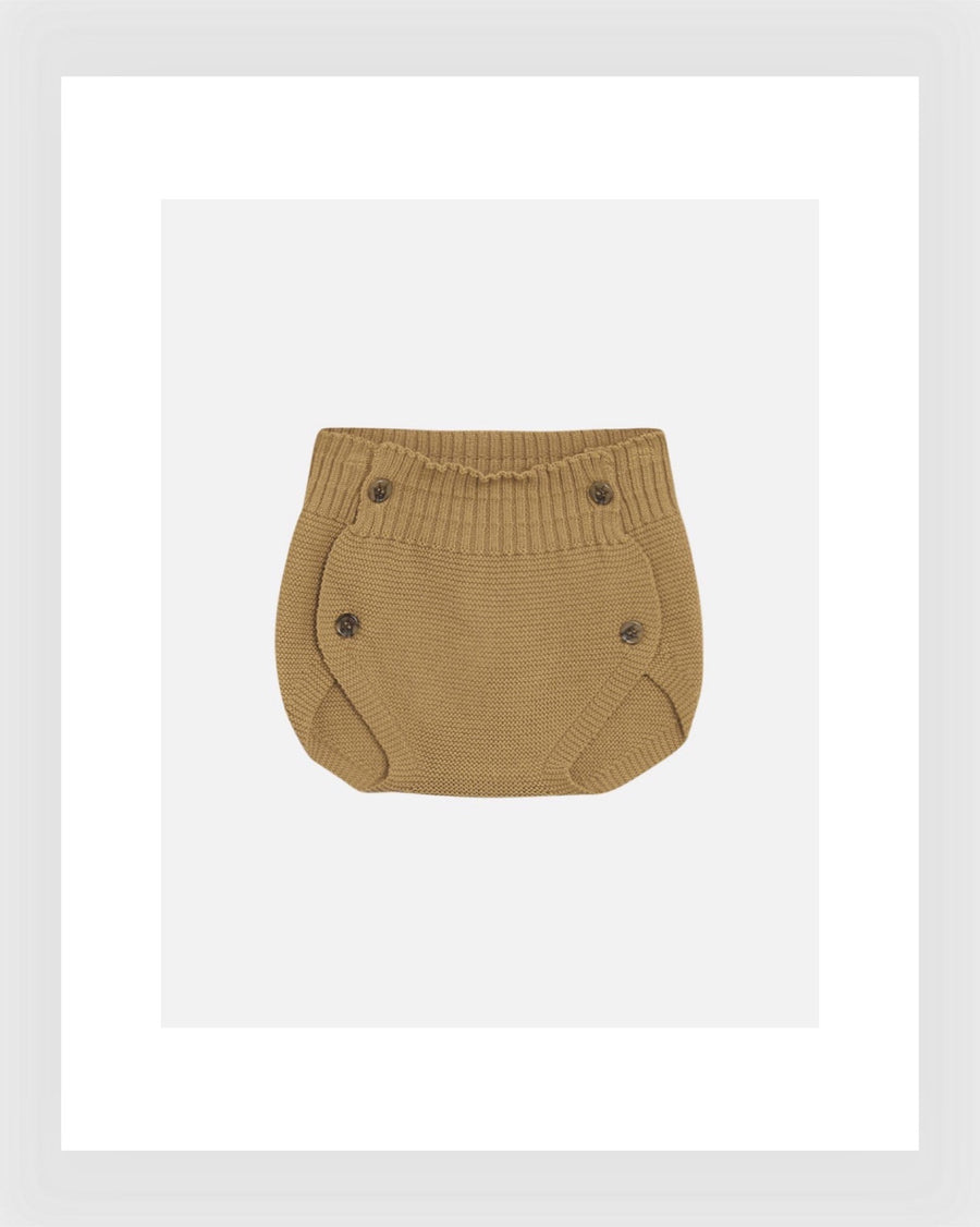 Hust and Claire Short Hubba Cinnamon