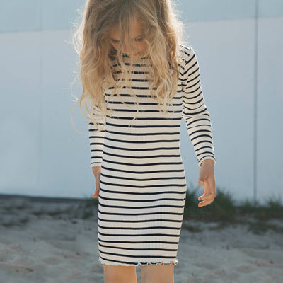 Minimalisma Kleid Bina Sailor - Seide