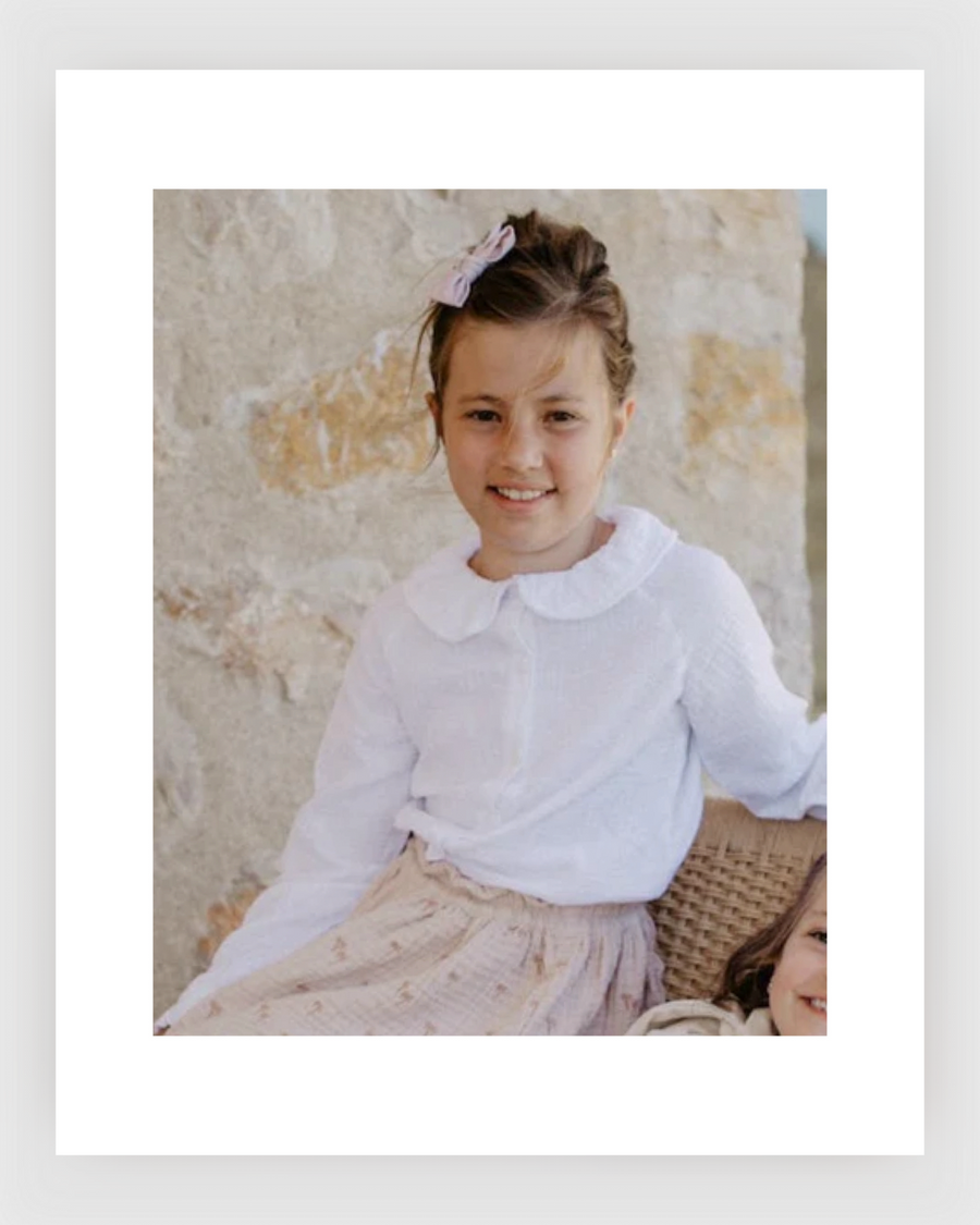 Leevje - MUSSELINBLUSE MIT KRAGEN