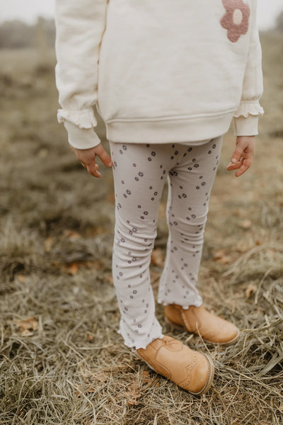 Leevje - SCHLAG-LEGGINGS 'LAVENDER FLOWERS' MIT SCHLEIFE AUS BIO-BAUMWOLLE