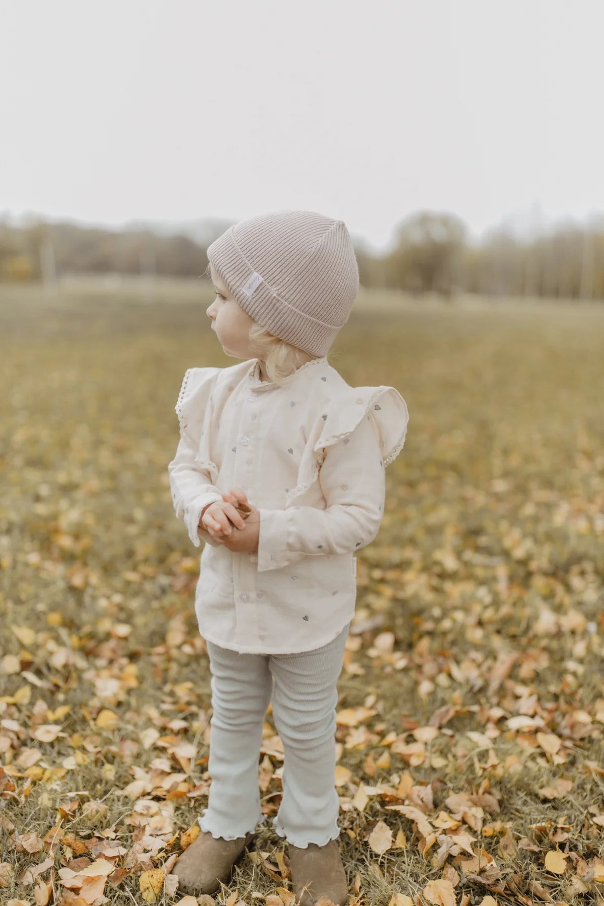 Leevje - SCHLAG-LEGGINGS 'SOFT GREEN' MIT SCHLEIFE AUS BIO-BAUMWOLLE