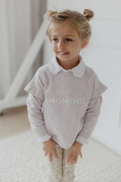 Leevje - OVERSIZED SWEATSHIRT 'COLLECT MOMENTS' MIT BAUCHTASCHE