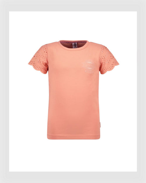 B.Nosy T-Shirt Peach